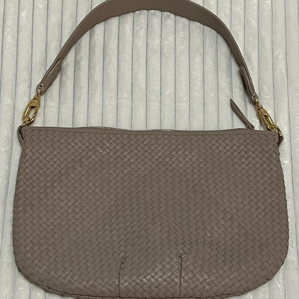 Quince handwoven leather shoulder bag